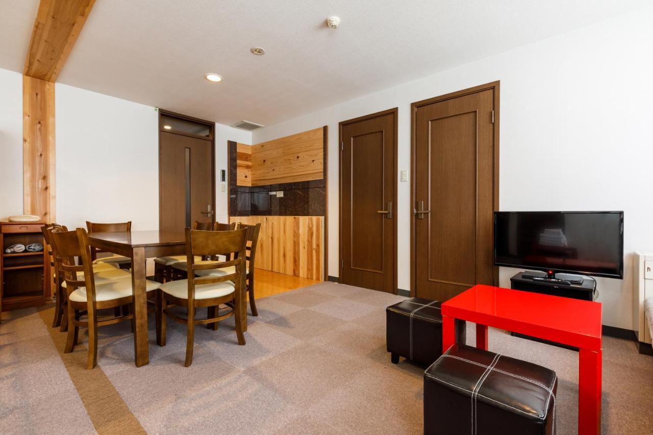 Tabist Condominium Hakuba Goryu Exterior photo